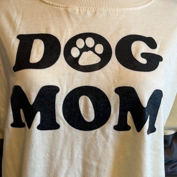 MODERNLUX “Dog Mom” Crew Neck Sweater Size: L EUC - Picture 2 of 8